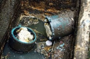 Sewage Cleanup in Airdrie: Dealing with Unpleasant Emergencies